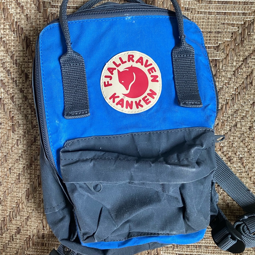 Mini Fjallraven backpack